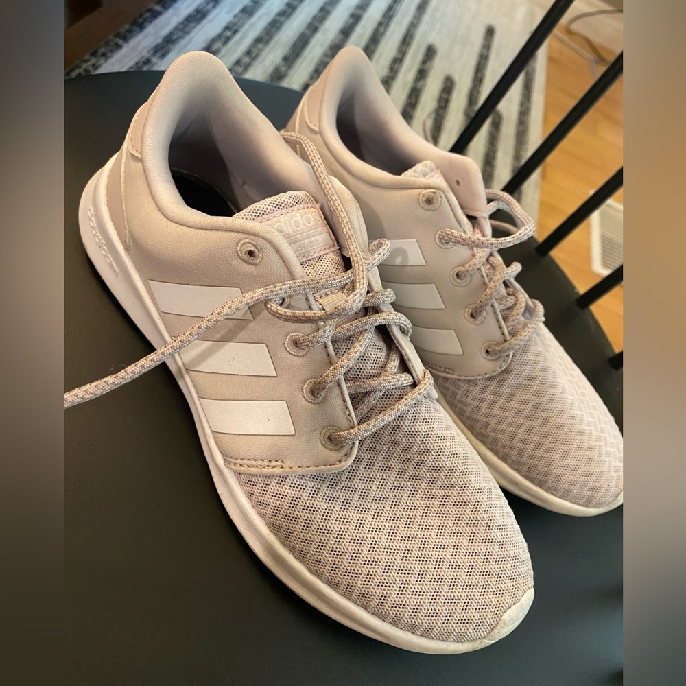 Adidas - women’s tennis shoe size 7 color: soft pink. Great condition. - Picture 3 of 7